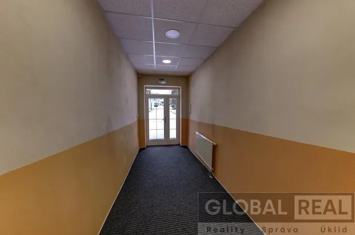 Prodej obchodního prostoru, Svitavy, Vojanova, 401 m2