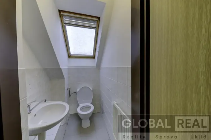 Prodej obchodního prostoru, Svitavy, Vojanova, 401 m2