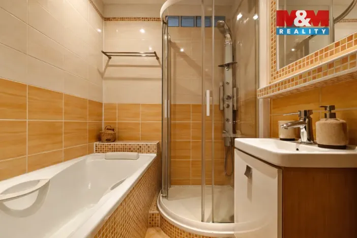 Prodej bytu 3+1, Frýdek-Místek - Frýdek, Bruzovská, 83 m2