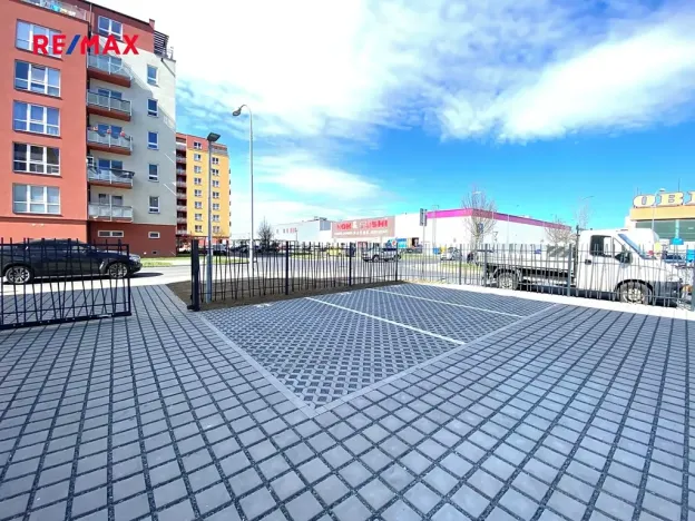 Pronájem bytu 2+kk, Plzeň, U Borských kasáren, 54 m2