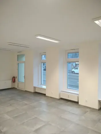 Pronájem obchodního prostoru, Brno, Vídeňská, 56 m2
