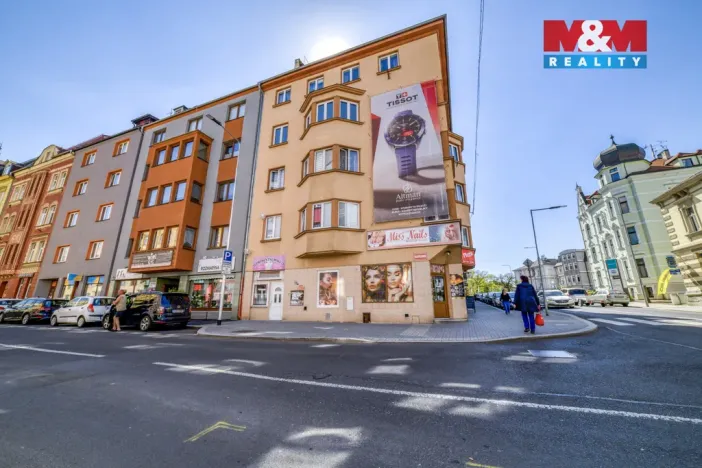 Prodej bytu 4+1, Cheb, Májová, 199 m2