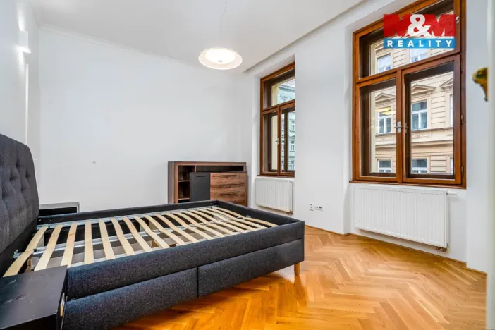 Prodej bytu 2+1, Praha - Vinohrady, Lublaňská, 66 m2