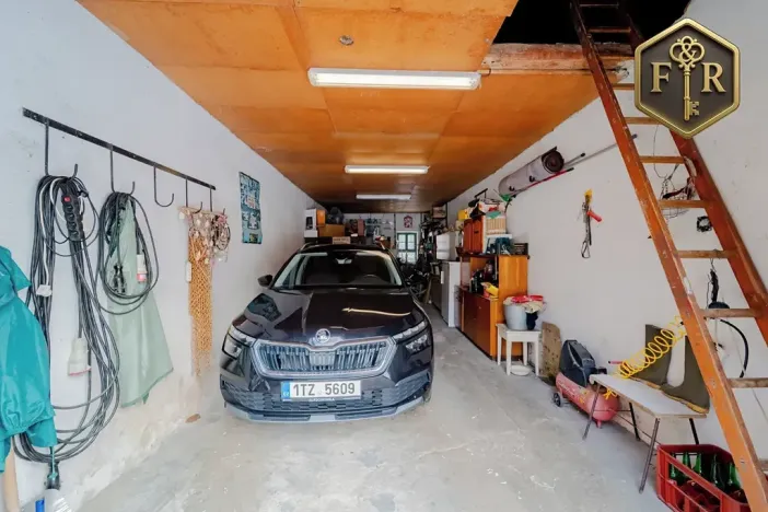 Prodej rodinného domu, Petrovice, 246 m2