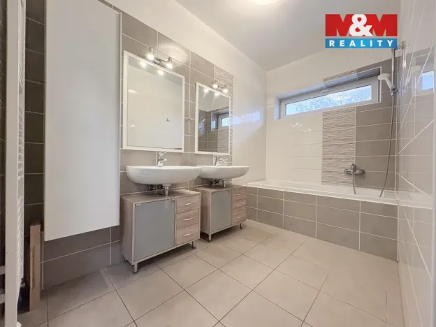 Prodej bytu 3+kk, Šlapanice, Brněnská Pole, 75 m2