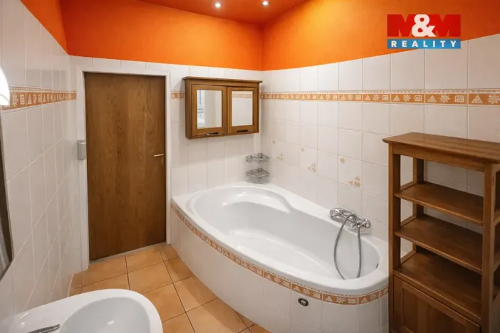 Prodej bytu 2+1, Praha - Libeň, Drahobejlova, 65 m2