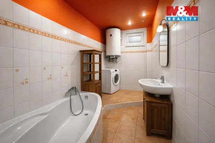 Prodej bytu 2+1, Praha - Libeň, Drahobejlova, 65 m2