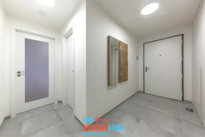 Pronájem bytu 2+kk, Praha - Modřany, Mezi vodami, 55 m2