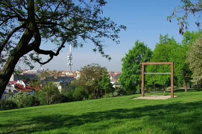 Pronájem bytu 2+kk, Praha - Žižkov, Buchovcova, 47 m2