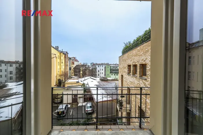 Pronájem bytu 3+kk, Praha - Žižkov, Milíčova, 69 m2