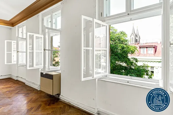 Prodej bytu 4+kk, Praha - Karlín, Vítkova, 176 m2