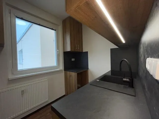 Pronájem bytu 1+1, Jablonec nad Nisou, Jizerská, 40 m2