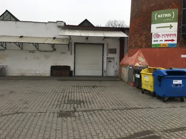 Pronájem skladu, Brno, Valchařská, 598 m2