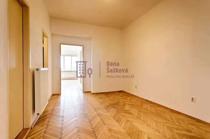 Pronájem bytu 2+1, Jindřichův Hradec, Komenského, 70 m2