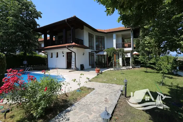 Prodej rodinného domu, Pomorie, Bulharsko, 146 m2