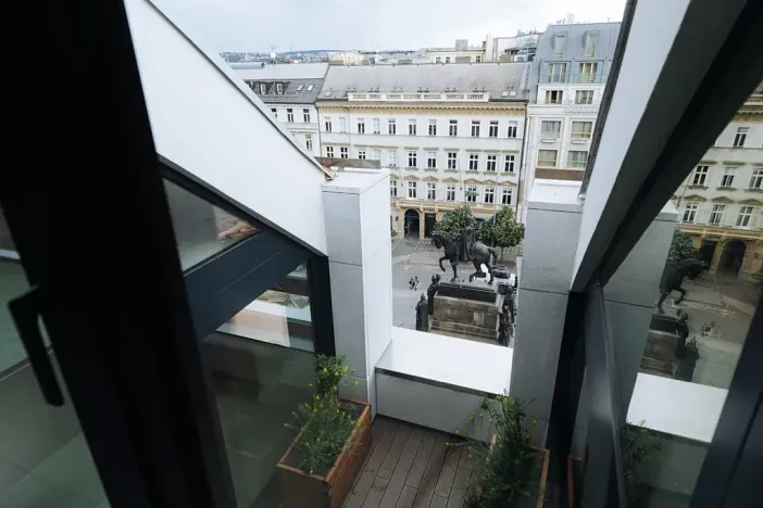 Pronájem kanceláře, Praha - Nové Město, Václavské náměstí, 327 m2