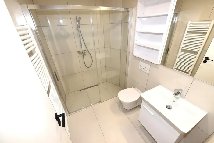 Pronájem bytu 1+kk, Praha - Vršovice, Krymská, 34 m2