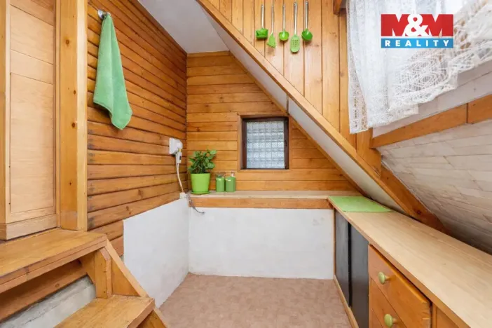 Prodej chaty, Červený Kostelec, Chrby, 34 m2