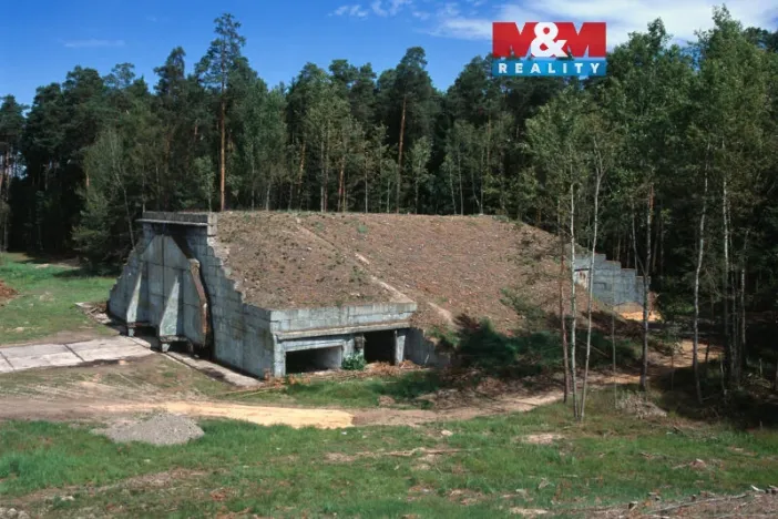 Prodej komerční nemovitosti, Ralsko - Hradčany, 472 m2