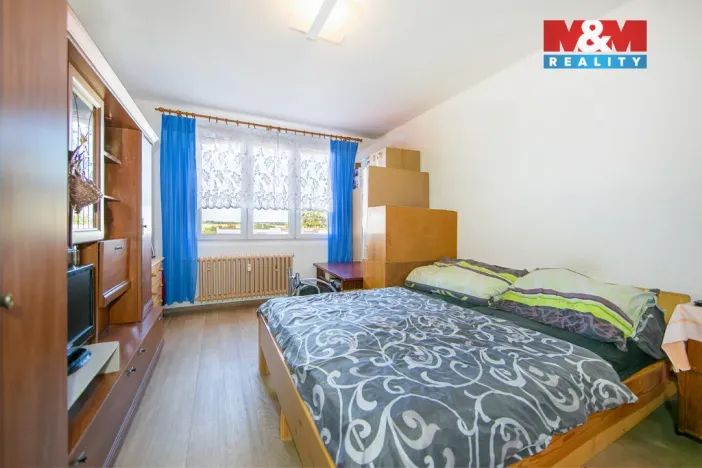 Prodej bytu 3+1, Toužim, Sídliště, 85 m2
