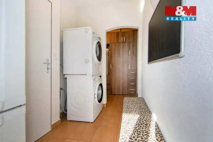 Prodej bytu 3+1, Toužim, Sídliště, 85 m2