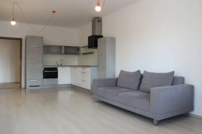 Pronájem bytu 2+kk, Pardubice - Zelené Předměstí, Pod Vinicí, 63 m2