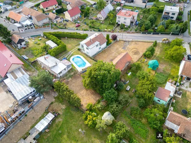 Prodej pozemku, Křičeň, 1045 m2