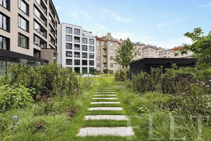 Pronájem bytu 2+kk, Praha - Bubeneč, Vítězné náměstí, 47 m2