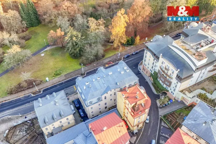 Prodej atypického bytu, Mariánské Lázně, Lidická, 102 m2