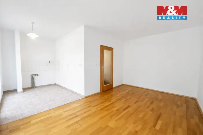 Prodej bytu 1+kk, Praha - Troja, 28 m2