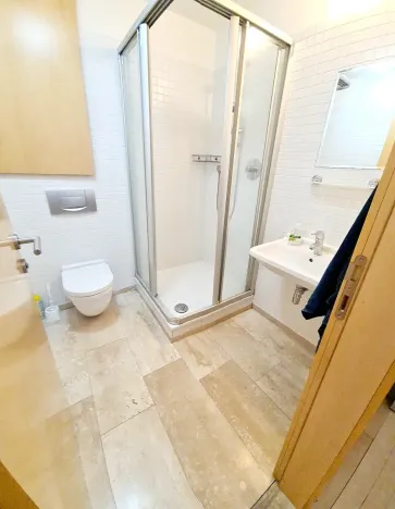 Pronájem bytu 1+kk, Praha - Vysočany, Paříkova, 32 m2