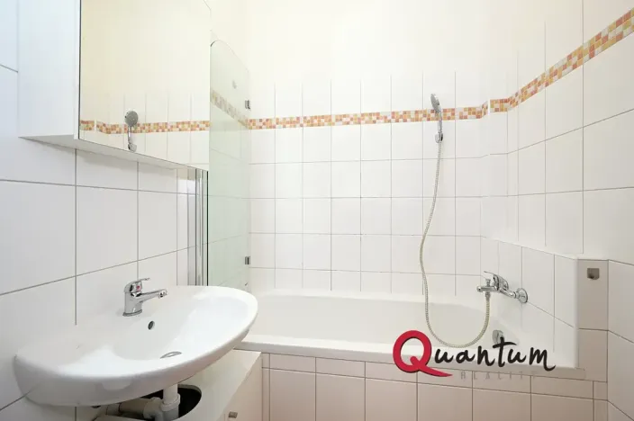 Pronájem bytu 2+kk, Praha - Libeň, Vosmíkových, 48 m2