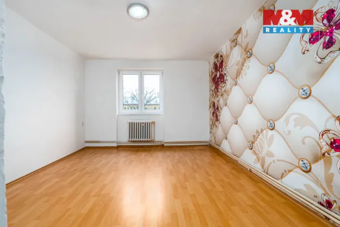 Prodej bytu 3+1, Milovice, Dukelská, 70 m2