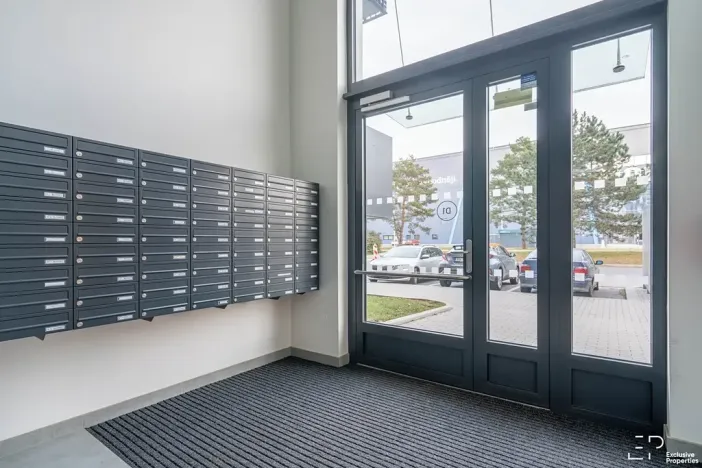 Pronájem bytu 2+kk, Praha - Vysočany, Smržových, 59 m2