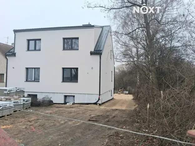 Pronájem bytu 2+kk, České Budějovice, Ledenická, 56 m2