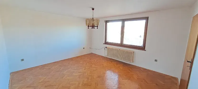 Prodej rodinného domu, Lomnička, 300 m2