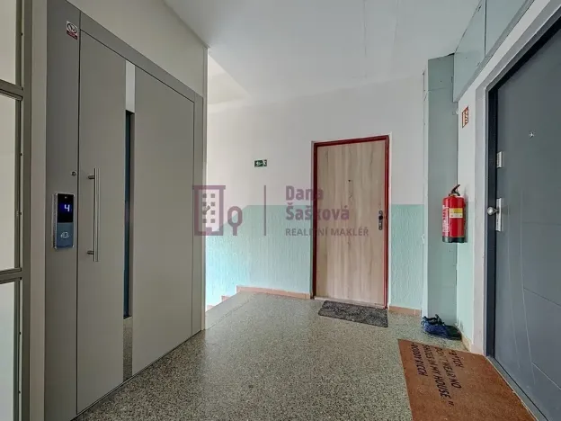 Pronájem bytu 3+1, Jindřichův Hradec, sídliště Vajgar, 68 m2