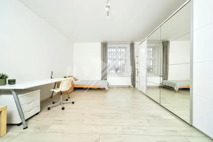 Prodej bytu 4+1, Praha - Holešovice, Bubenská, 100 m2