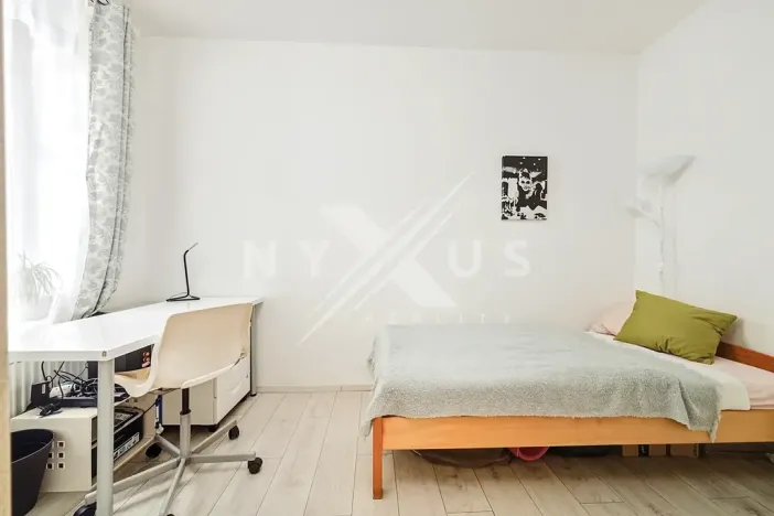 Prodej bytu 4+1, Praha - Holešovice, Bubenská, 100 m2