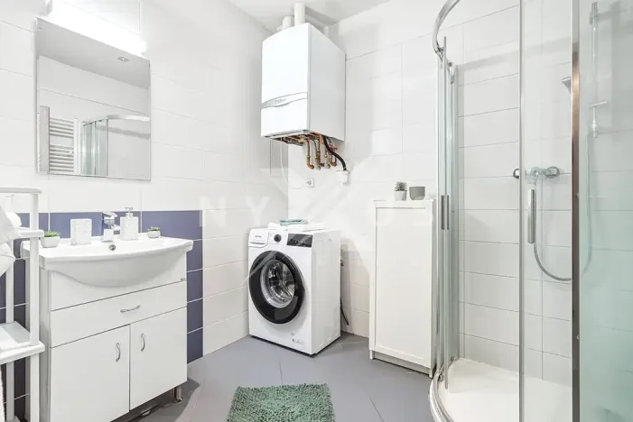 Prodej bytu 4+1, Praha - Holešovice, Bubenská, 100 m2