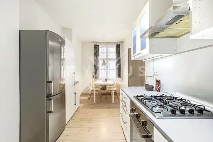 Prodej bytu 4+1, Praha - Holešovice, Bubenská, 100 m2