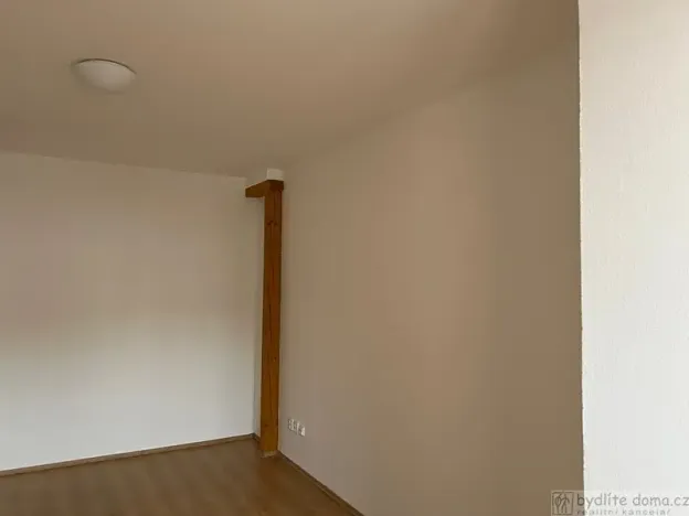 Pronájem bytu 2+1, Tábor, Kamarýtova, 59 m2