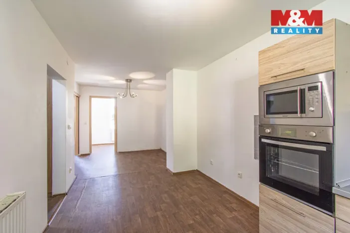 Prodej bytu 2+1, Krnov - Pod Bezručovým vrchem, Příční, 50 m2