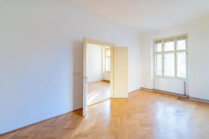 Pronájem bytu 2+1, Praha - Bubeneč, Čechova, 70 m2