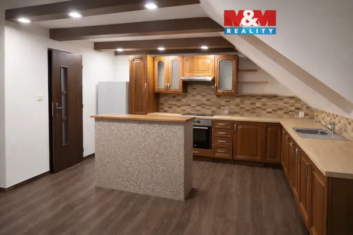 Pronájem bytu 1+kk, Svinařov, Krátká, 48 m2