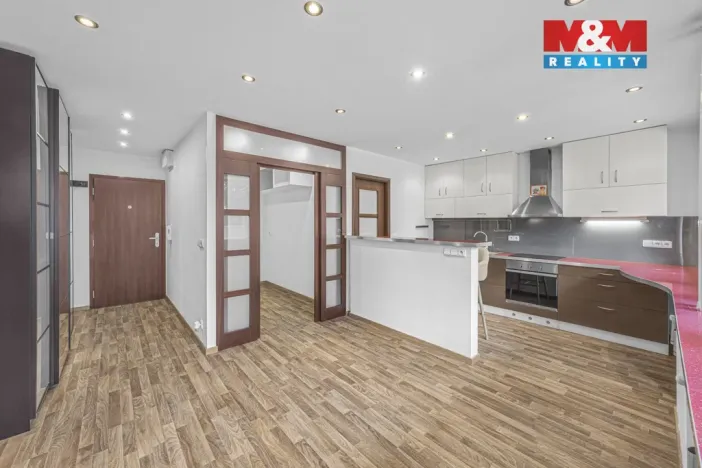 Prodej bytu 2+kk, Praha - Krč, Hurbanova, 39 m2