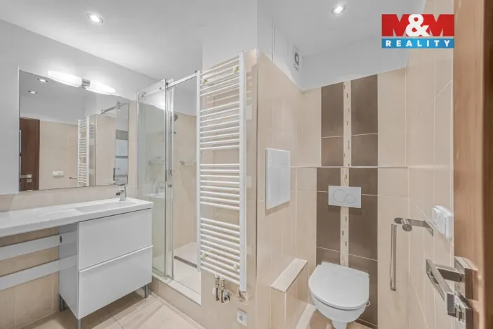 Prodej bytu 2+kk, Praha - Krč, Hurbanova, 39 m2