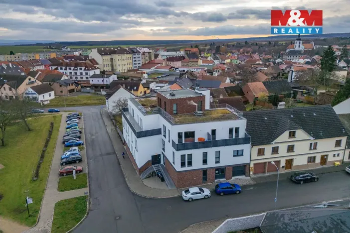 Pronájem kanceláře, Kralovice, Alšova, 198 m2