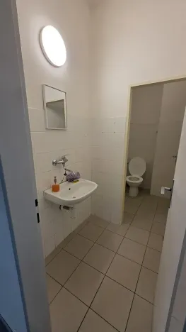 Pronájem kanceláře, Brno, Bieblova, 458 m2