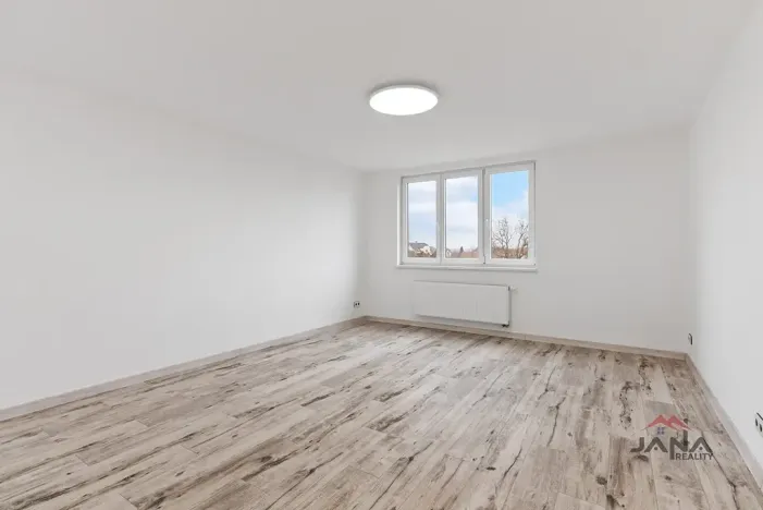 Prodej bytu 3+1, Mělnické Vtelno, Sídliště Střed, 107 m2